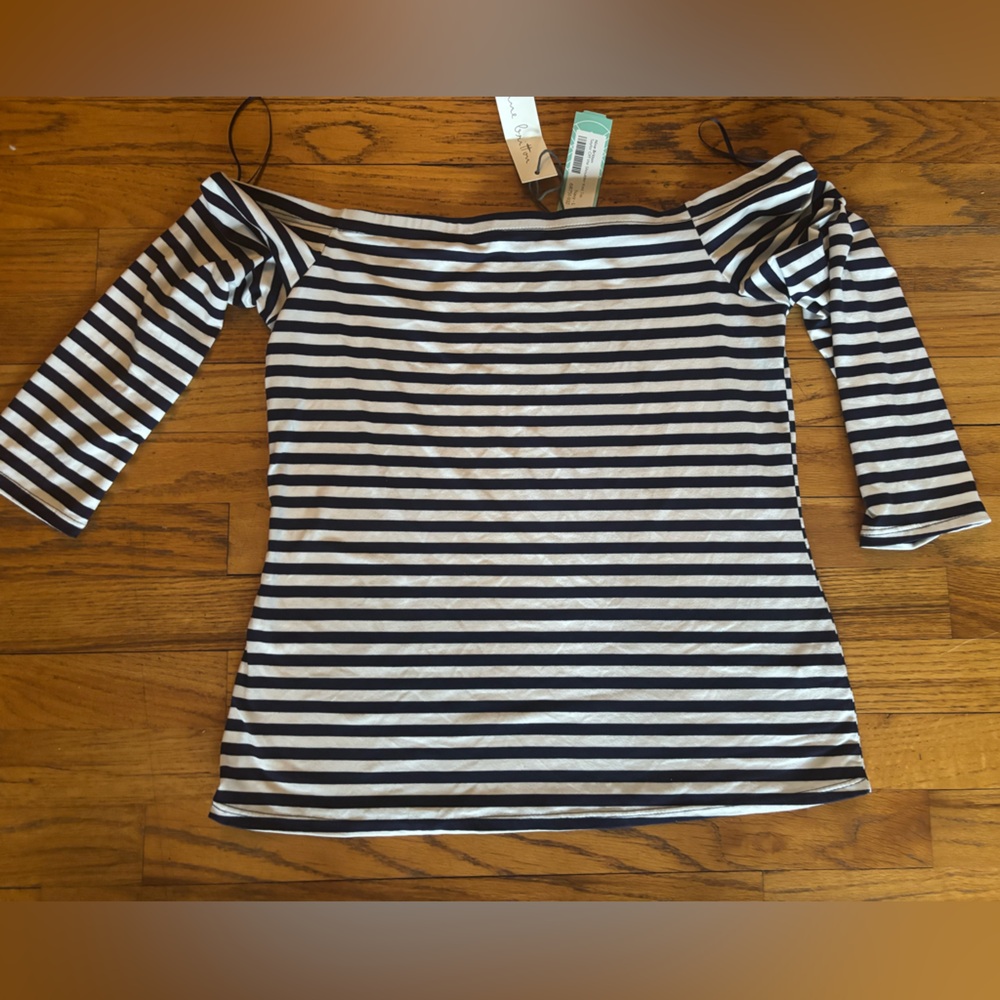 Nine Britton-Striped Off-Shoulder Womens Top in Navy and White